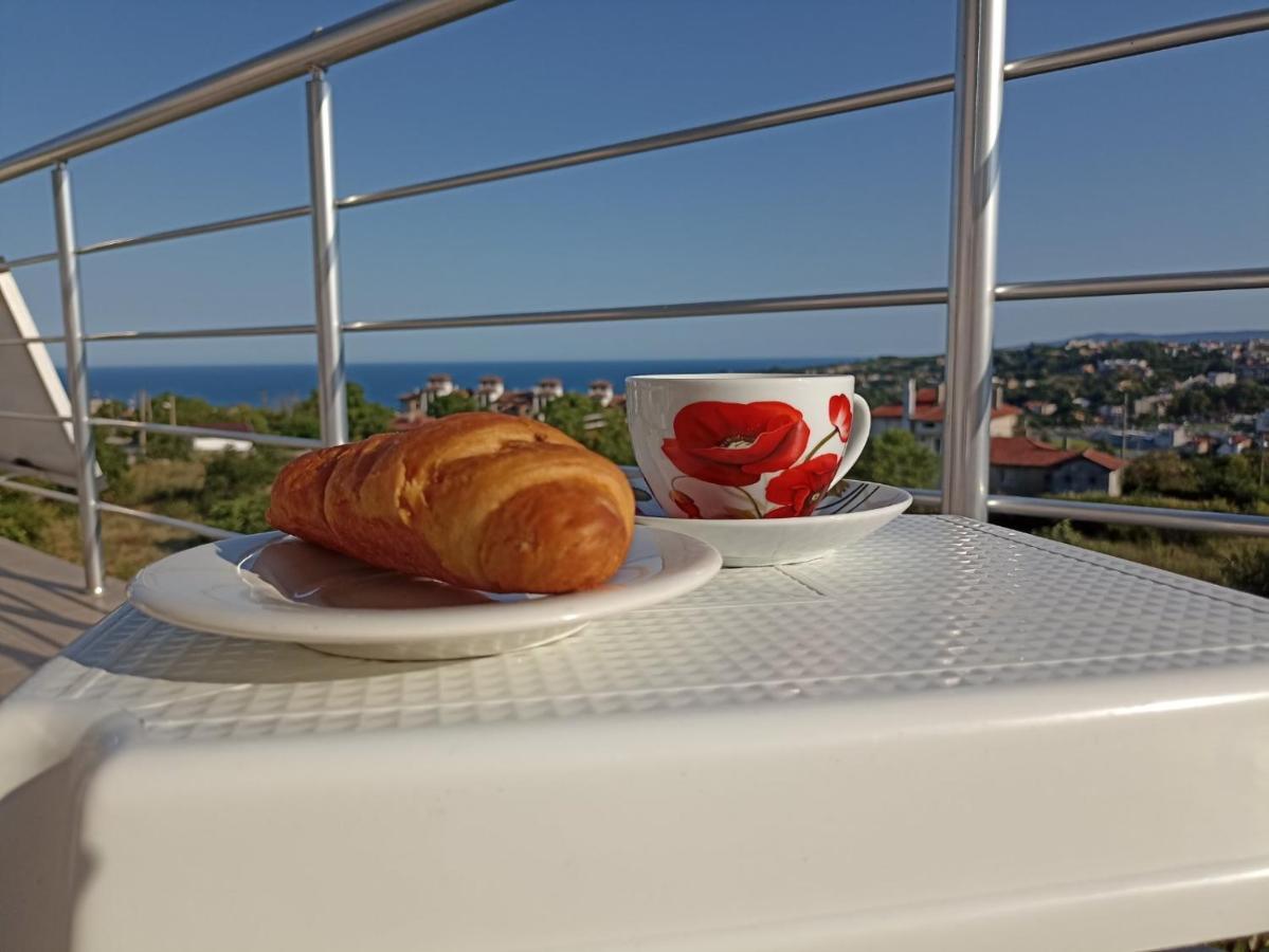 Appartement Stai Za Gosti Bazdarovi à Byala  Extérieur photo