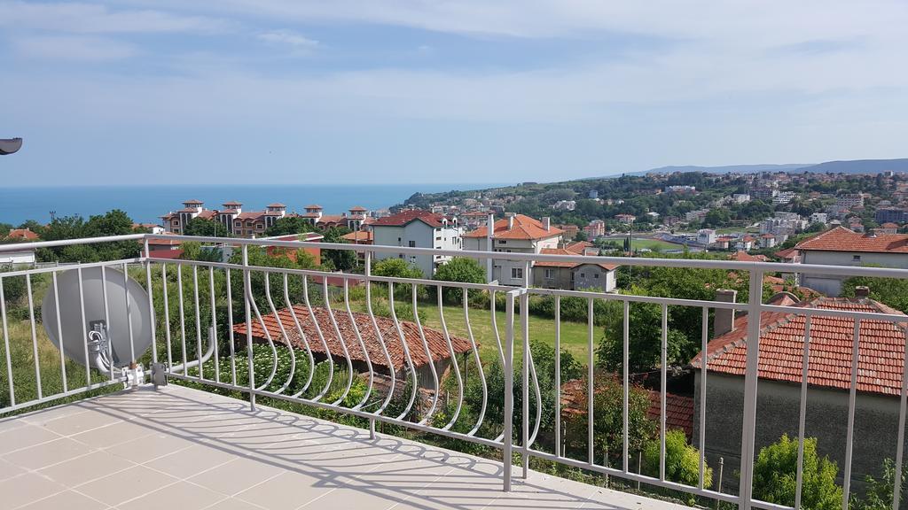 Appartement Stai Za Gosti Bazdarovi à Byala  Extérieur photo